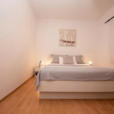 Apartment Neva Rogoznica (Sibenik-Knin)