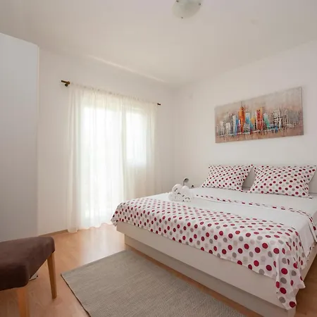 Apartment Neva Rogoznica (Sibenik-Knin)